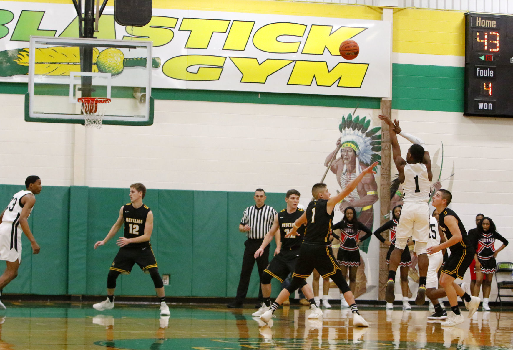 Boys basketball Class A sectional final - Kouts vs. 21st Century
